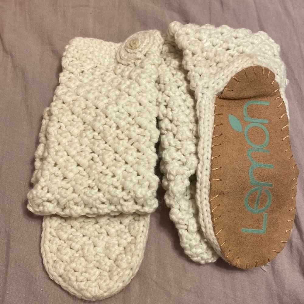 NWOT lemon slippers